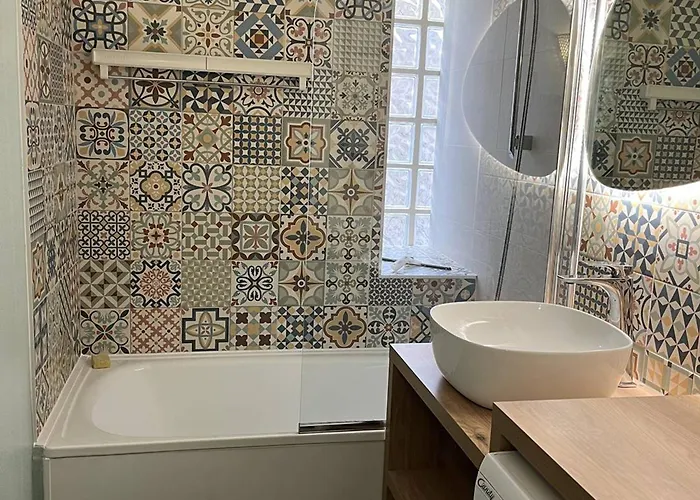 Apartment T2 Renove Centre - 4 Pers - Fr-1-234-316 *